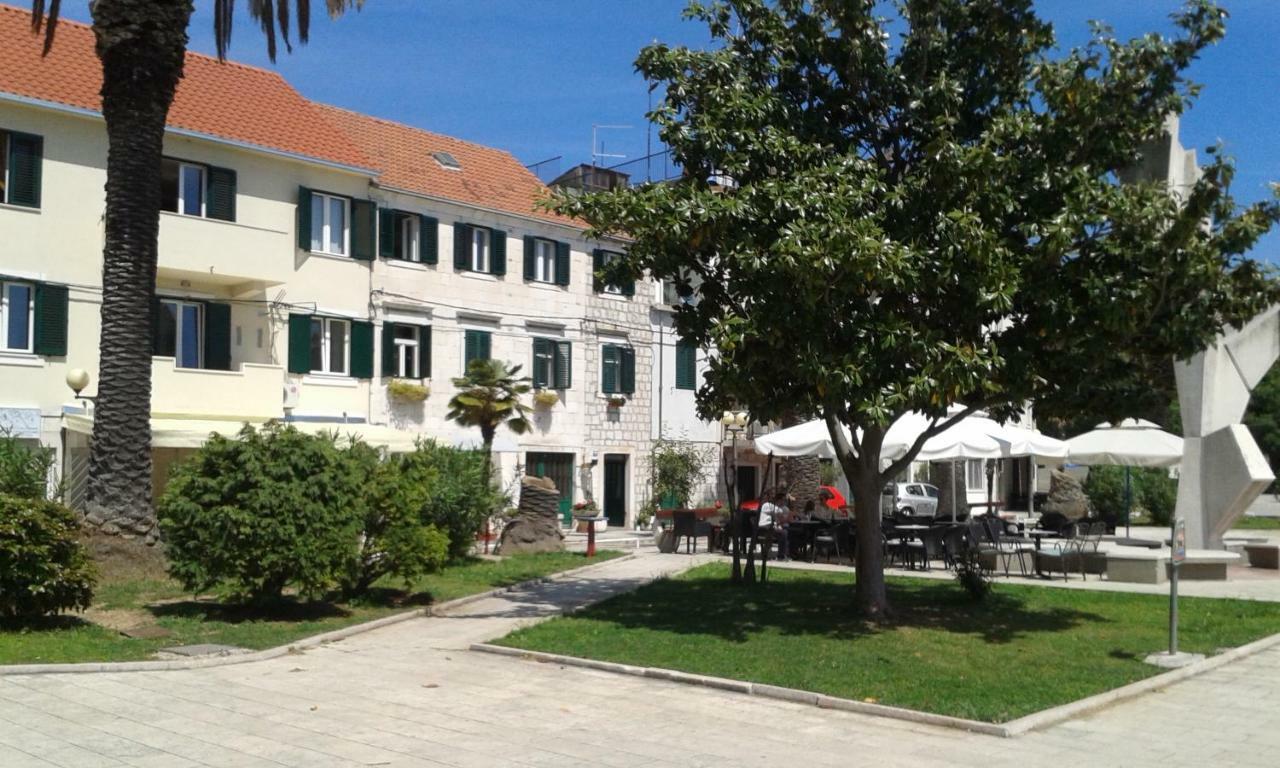 Apartments Nina Riva Kaštela Buitenkant foto
